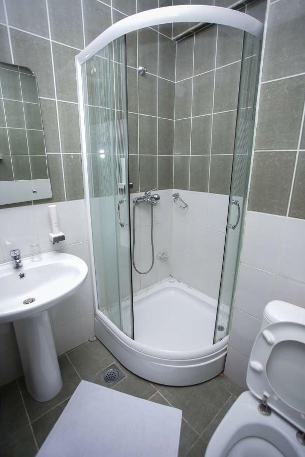 Hotel Beograd - Yu Lukavica 외부 사진